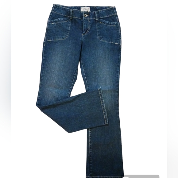 Levi Strauss Signature stretch jeans.  Misses Size 6. - Picture 1 of 10